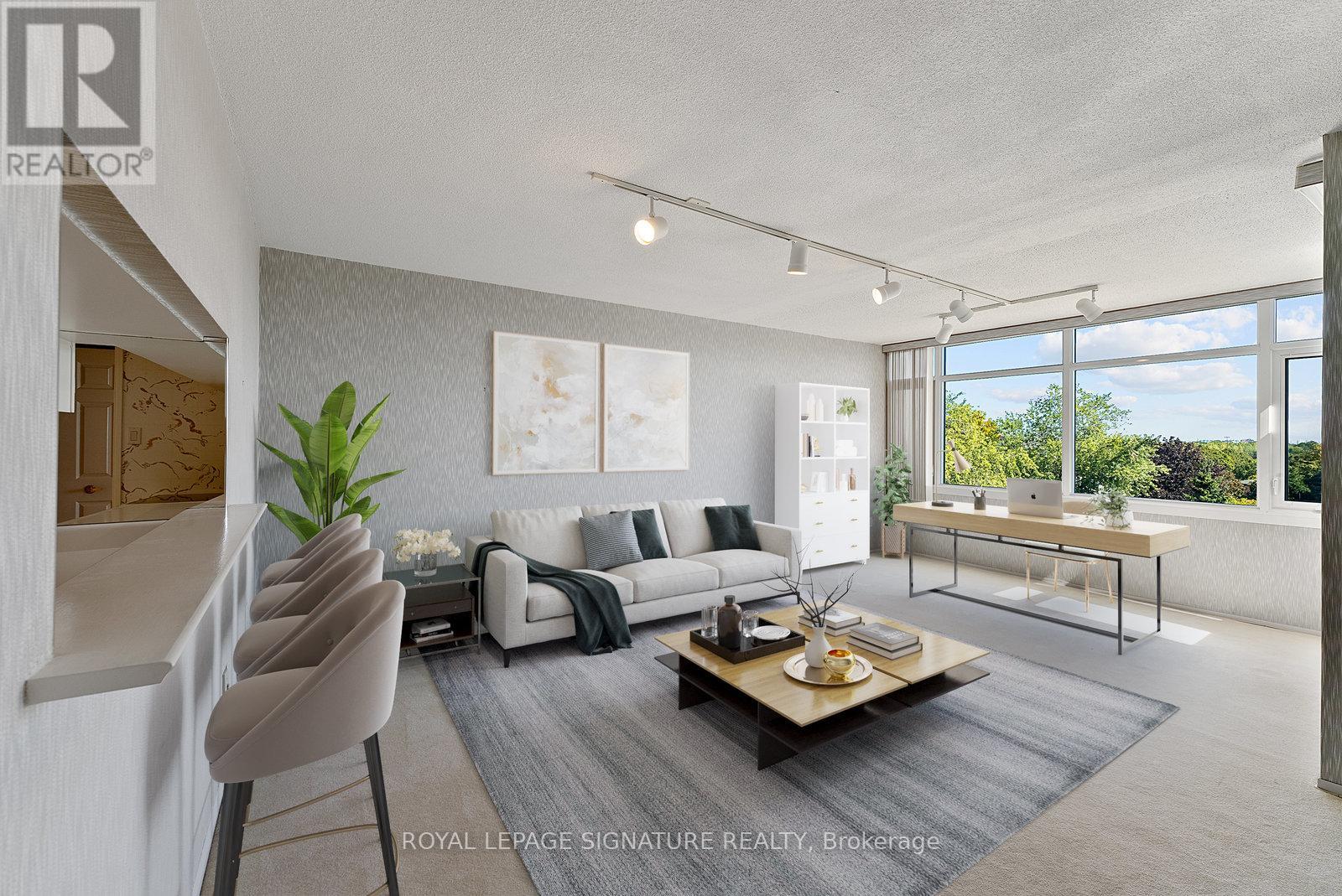 404 1555 Finch Ave E, Toronto, ON M2J 4X9