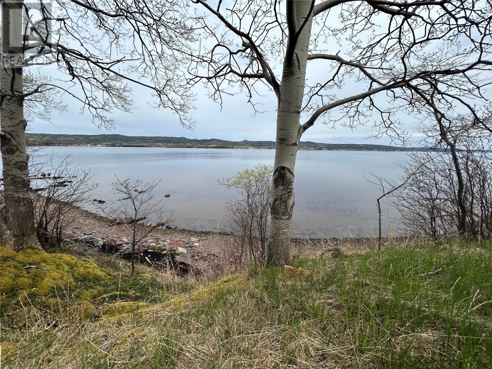 38-40 Sacreys Rd, Botwood, NL A0H 1E0