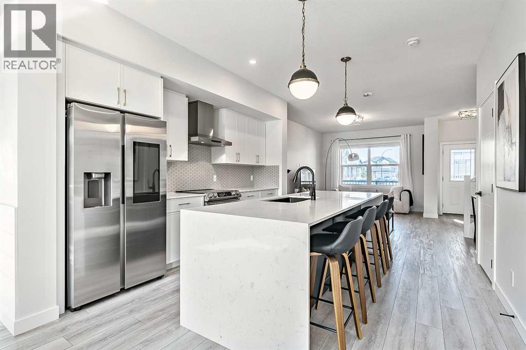 73 Legacy Glen Pt SE, Calgary, AB T2X 4T4