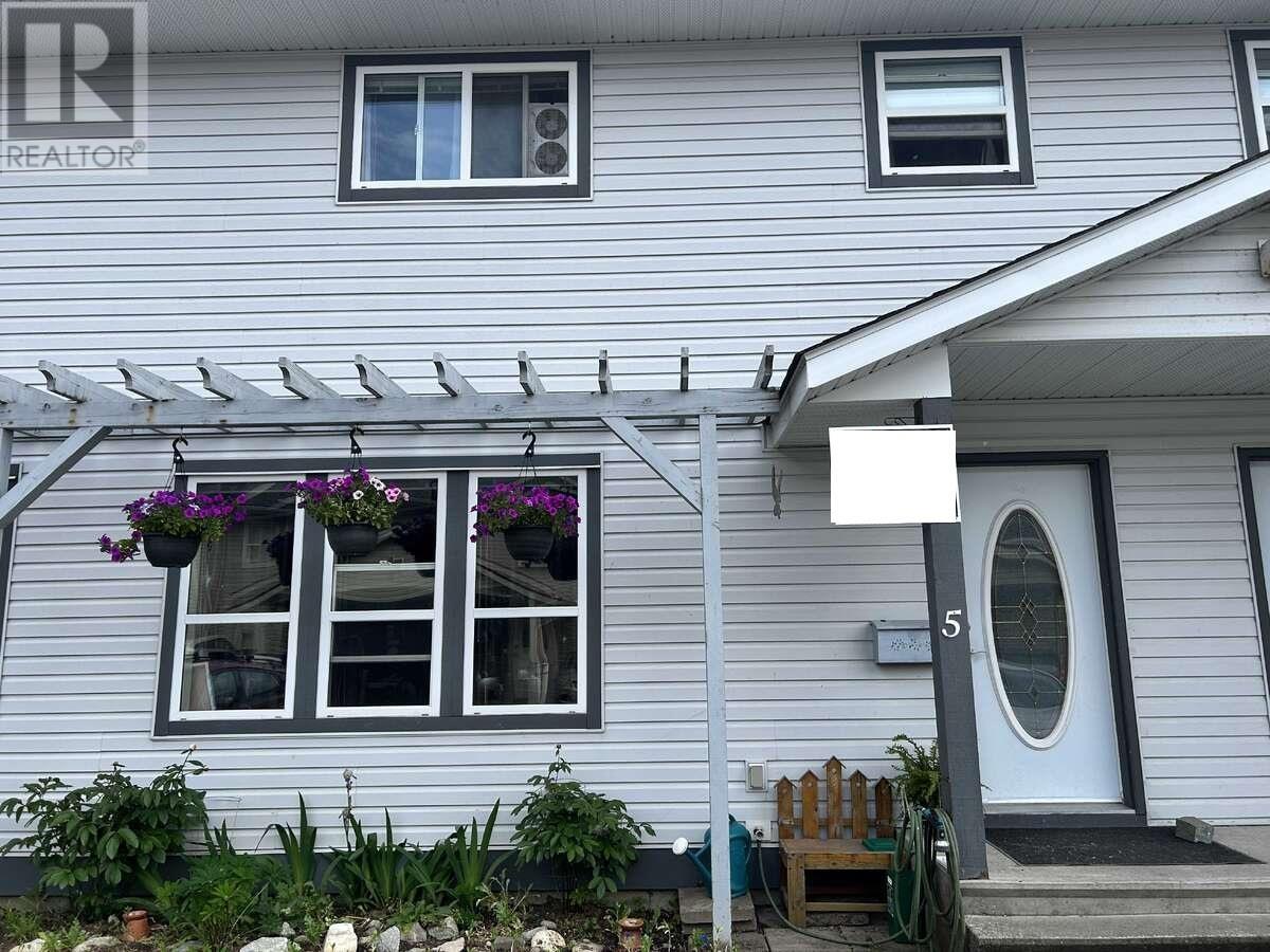 2705 Kalum Street Unit 5, Terrace, BC V8G 2M4