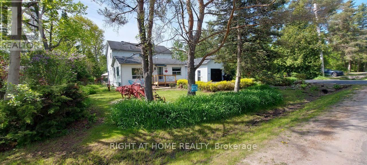 755 Happy Vale Dr, Innisfil, ON L9S 2E5