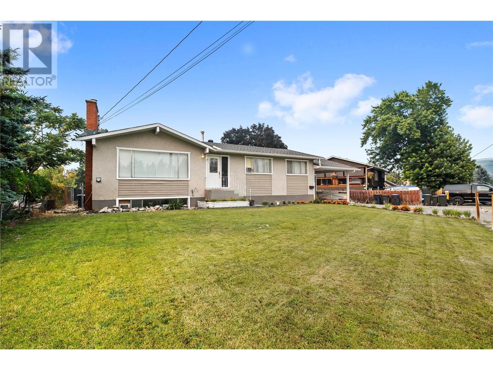 710 Bell Rd, Kelowna, BC V1X 2Y1