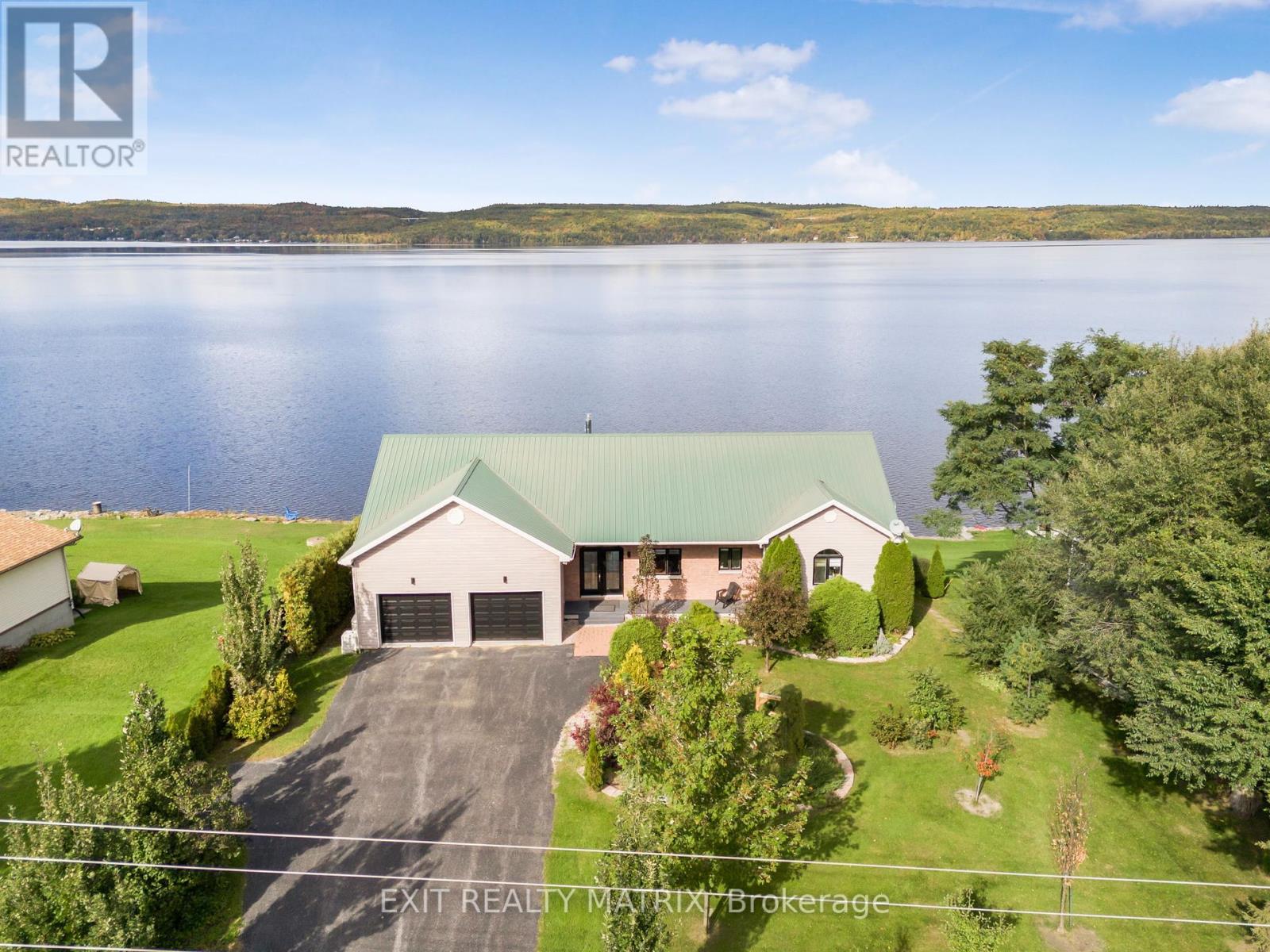 1624 Bay Rd, Champlain, ON K0B 1K0