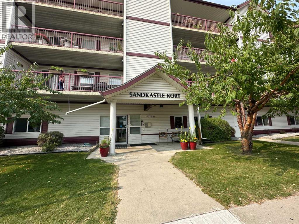5020 49 Street Unit 208, Rocky Mountain House, AB T4T 1P9