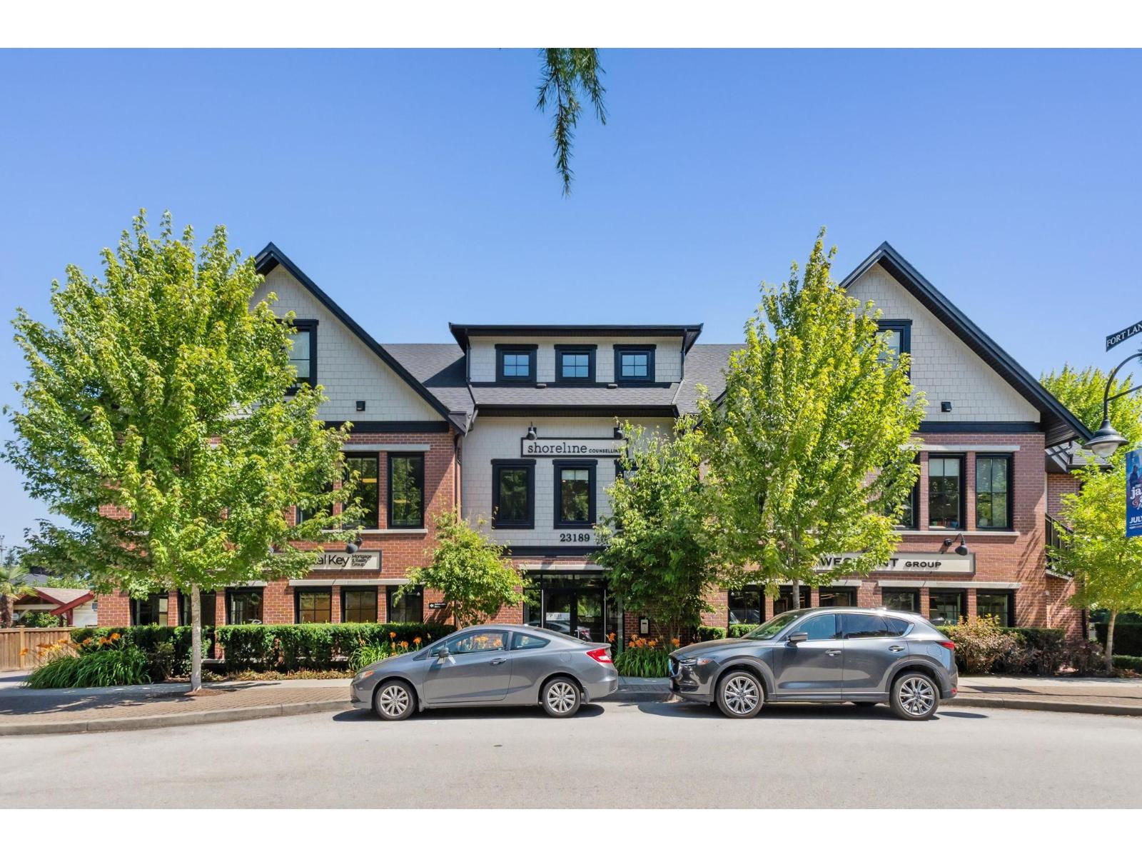23189 Francis Avenue Unit 206, Langley, BC V1M 0G4