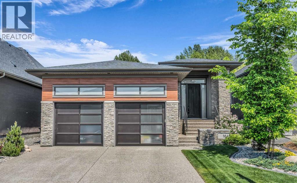 164 Cranbrook Dr SE, Calgary, AB T3M 2S7
