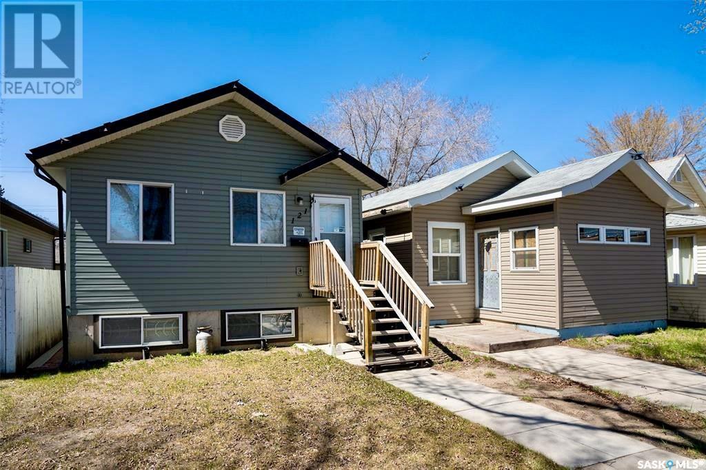 119121 J Ave S, Saskatoon, SK S7M 1Z9