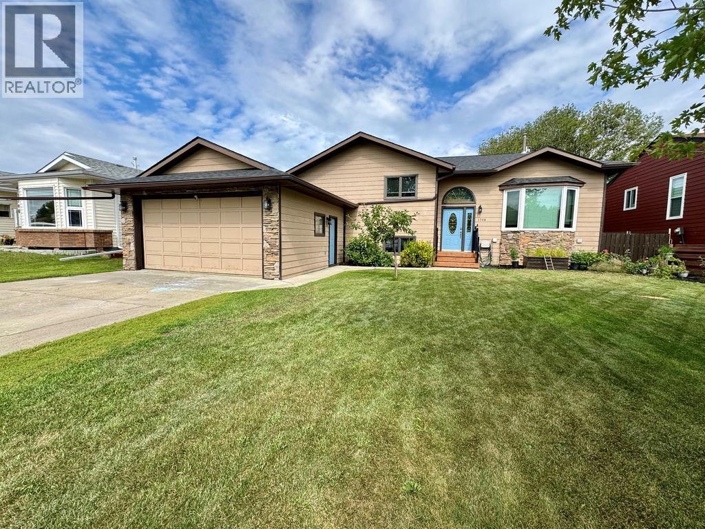 1708 Cedarwood Ct, Dawson Creek, BC V1G 4L8
