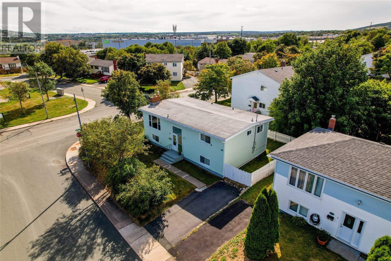 36 Forbes St, St. John's, NL A1E 3L6
