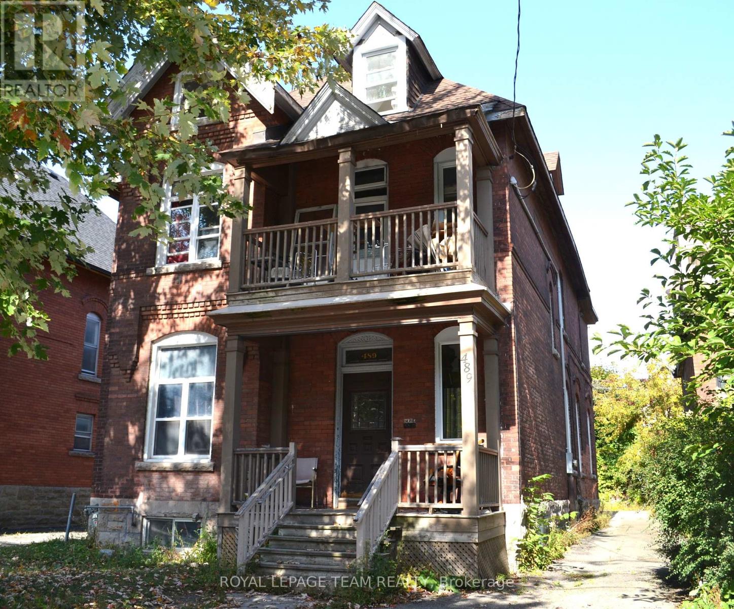 489 Maclaren St, Ottawa, ON K1R 5K5