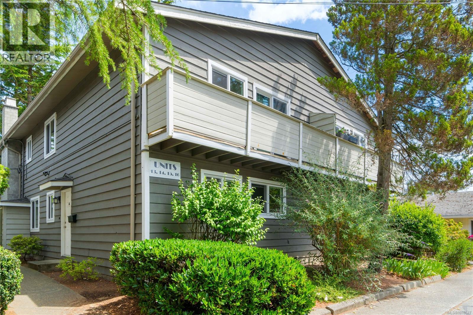 211 Buttertubs Pl Unit 16 Pl, Nanaimo, BC V9R 3X8