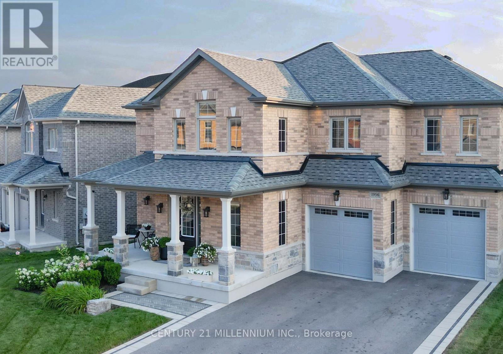 1956 Don White Ct, Oshawa, ON L1K 1A1
