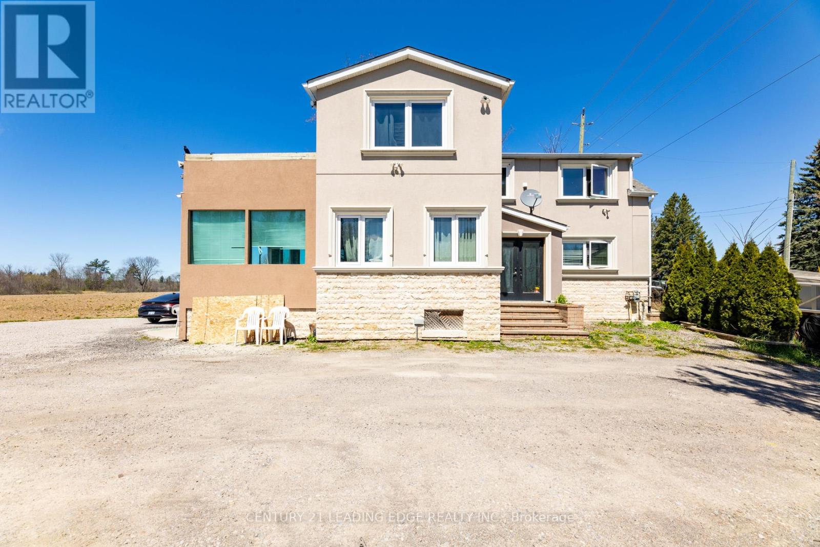 13286 Dufferin St, King, ON L7B 1K5