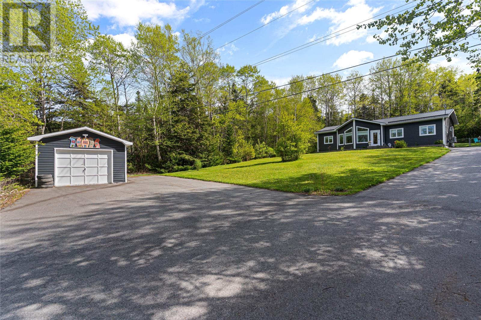 254 Main St, Traytown, NL A0G 4K0