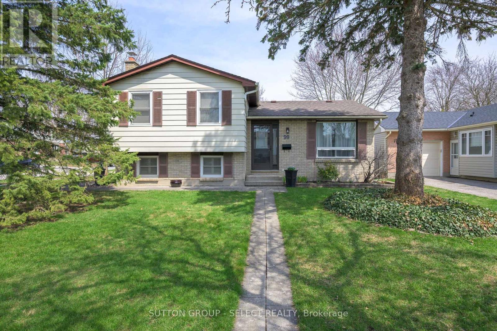 99 Inverary Cres, London, ON N6G 3L7