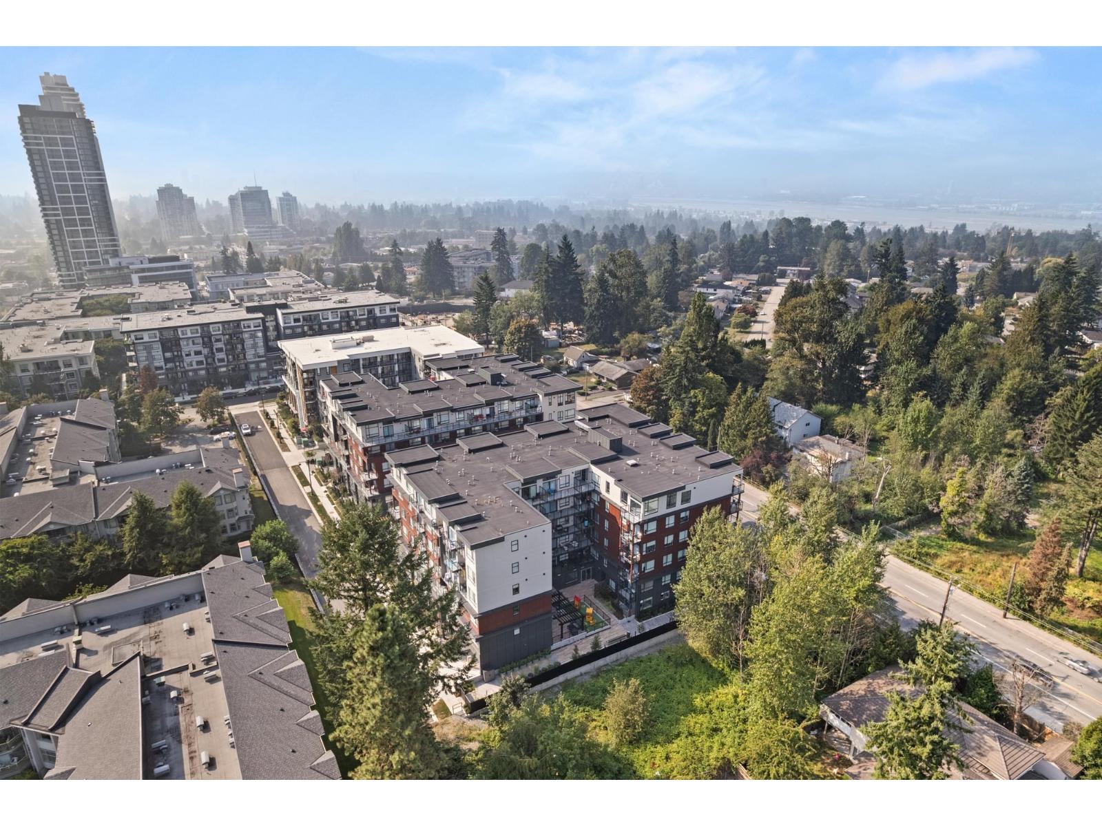13858 108 Avenue Unit 107, Surrey, BC V3T 0T8