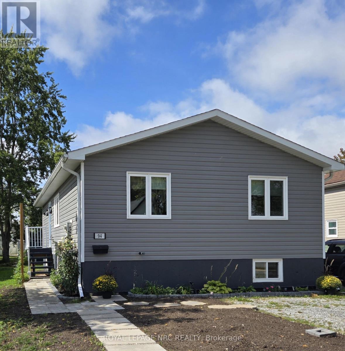 94 Wellington St, Port Colborne Killaly East, ON L3K 2J9