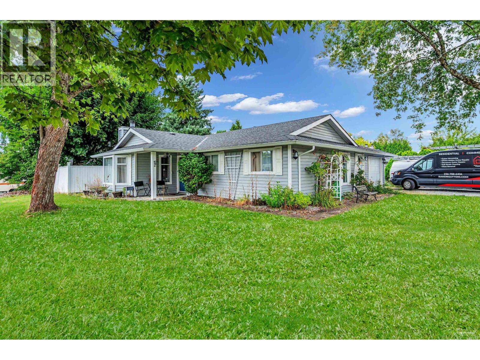 22641 Kendrick Loop, Maple Ridge, BC V2X 8Y9
