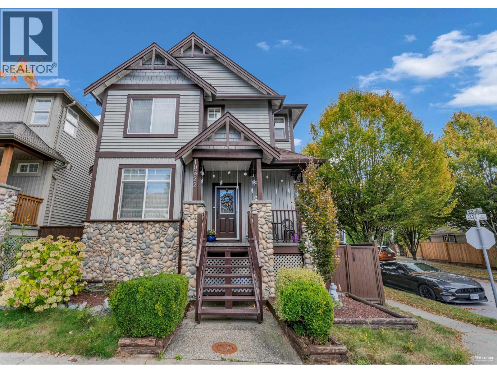243 Street Unit 10322 #a, Maple Ridge, BC V2W 2C7