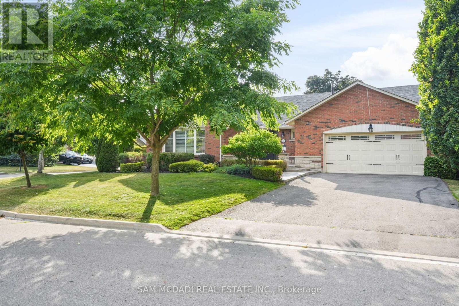 7 Oldham Cres, Brampton, ON L6Z 1W2
