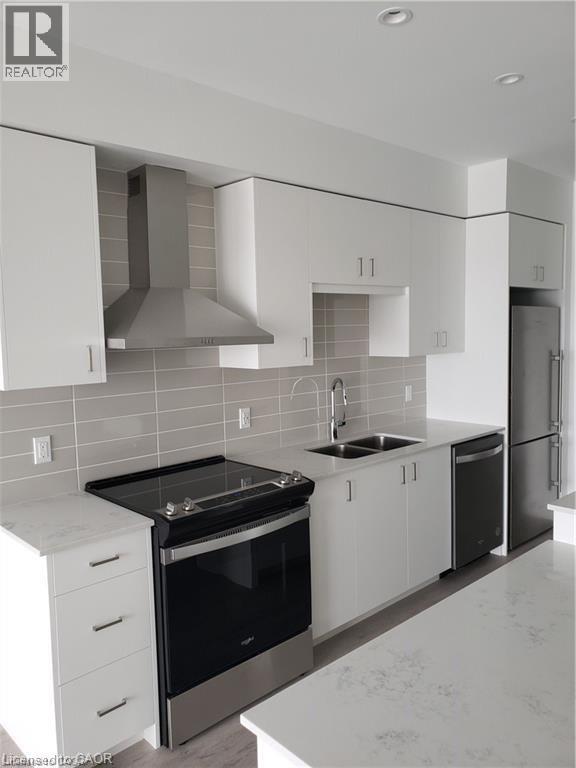 15 Glebe Street Unit 1211, Cambridge, ON N1S 0C3