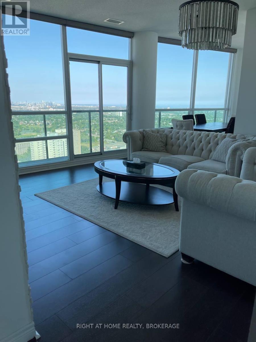 208 Enfield Pl Ph101 Pl, Mississauga, ON L5B 0G8