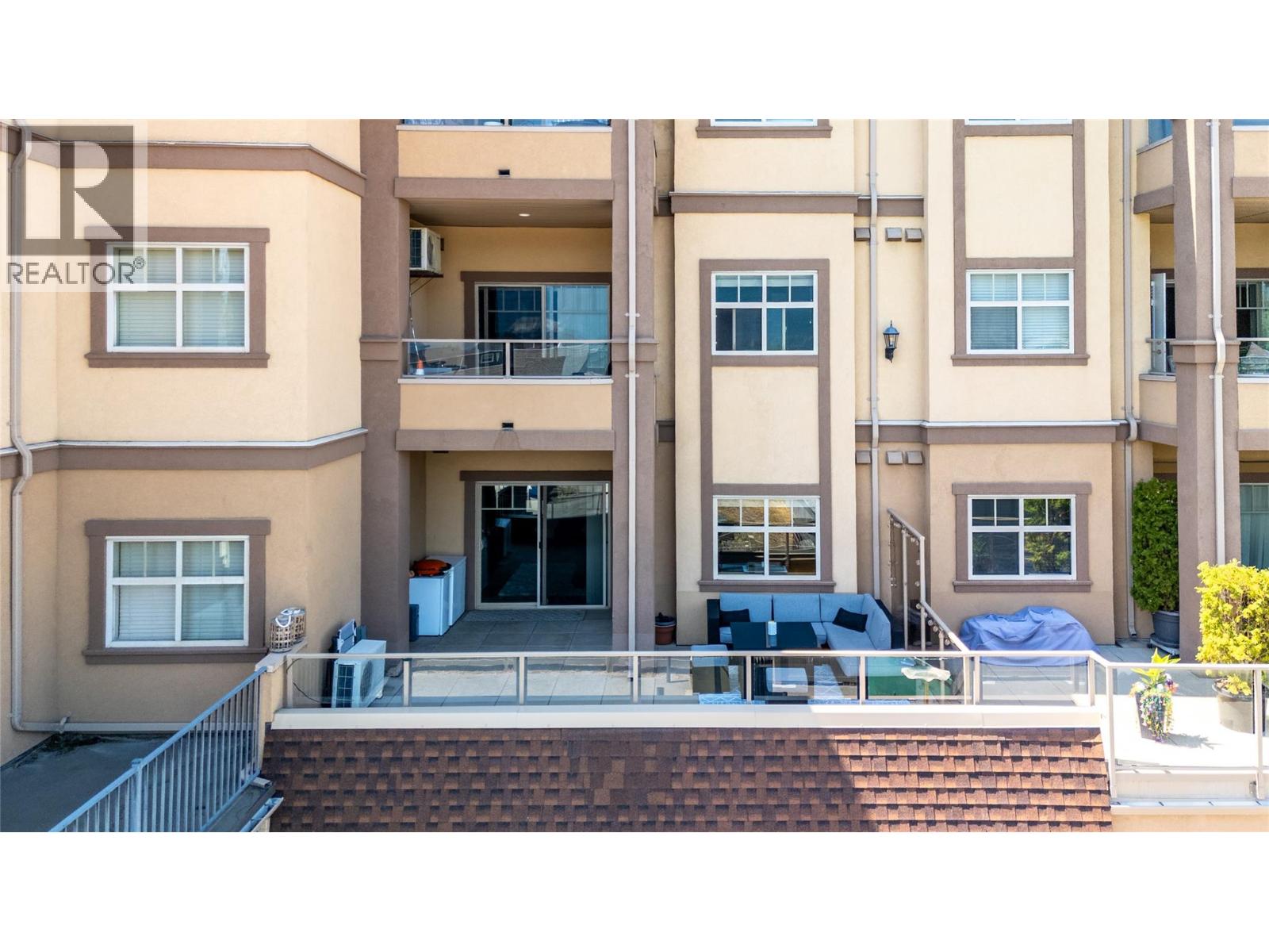 13615 Victoria Road N Unit 206, Summerland, BC V0H 1Z5