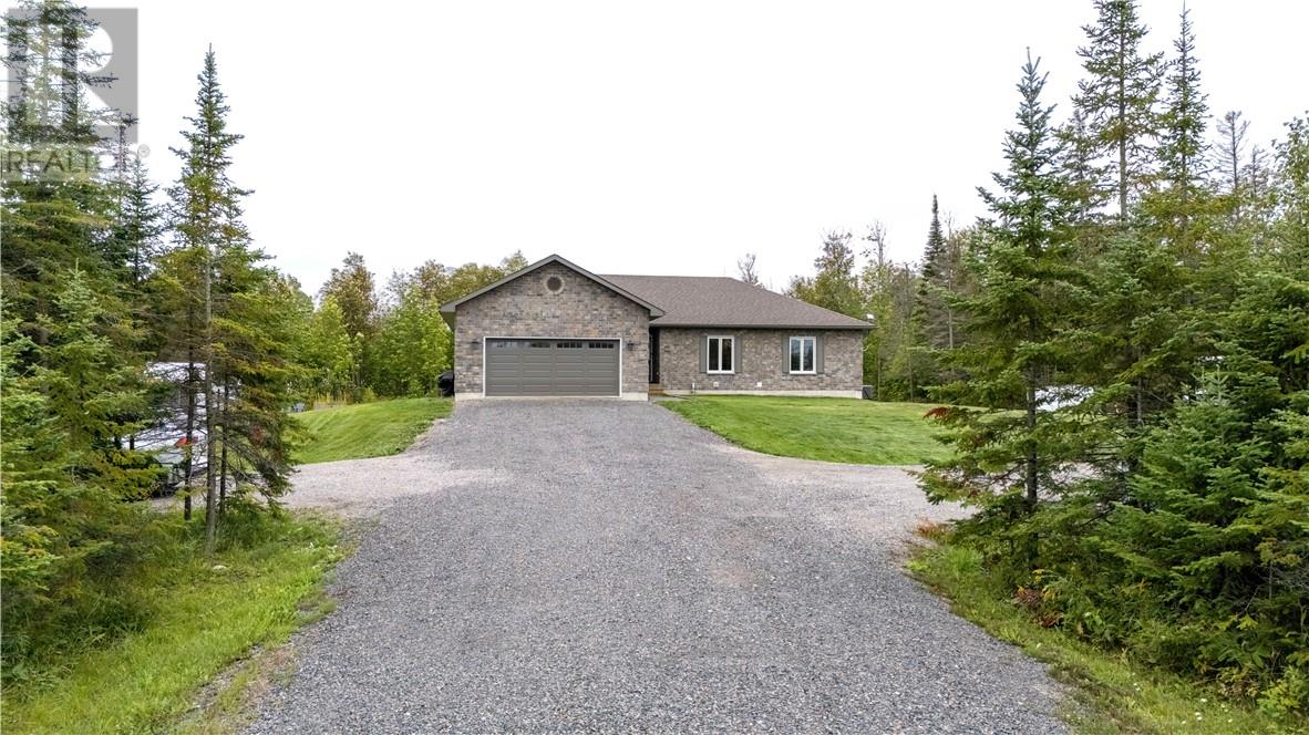 385 Bonin St, Chelmsford, ON P0M 1L0