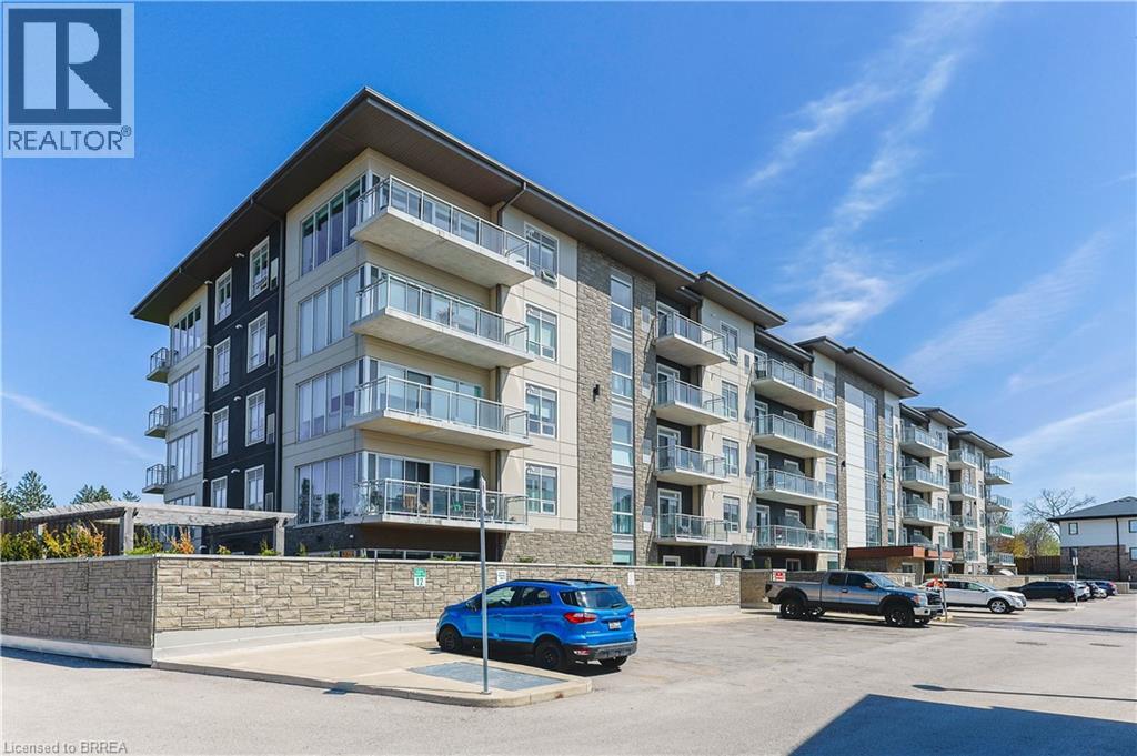 16 Markle Crescent Unit 517, Hamilton, ON L9G 0H4