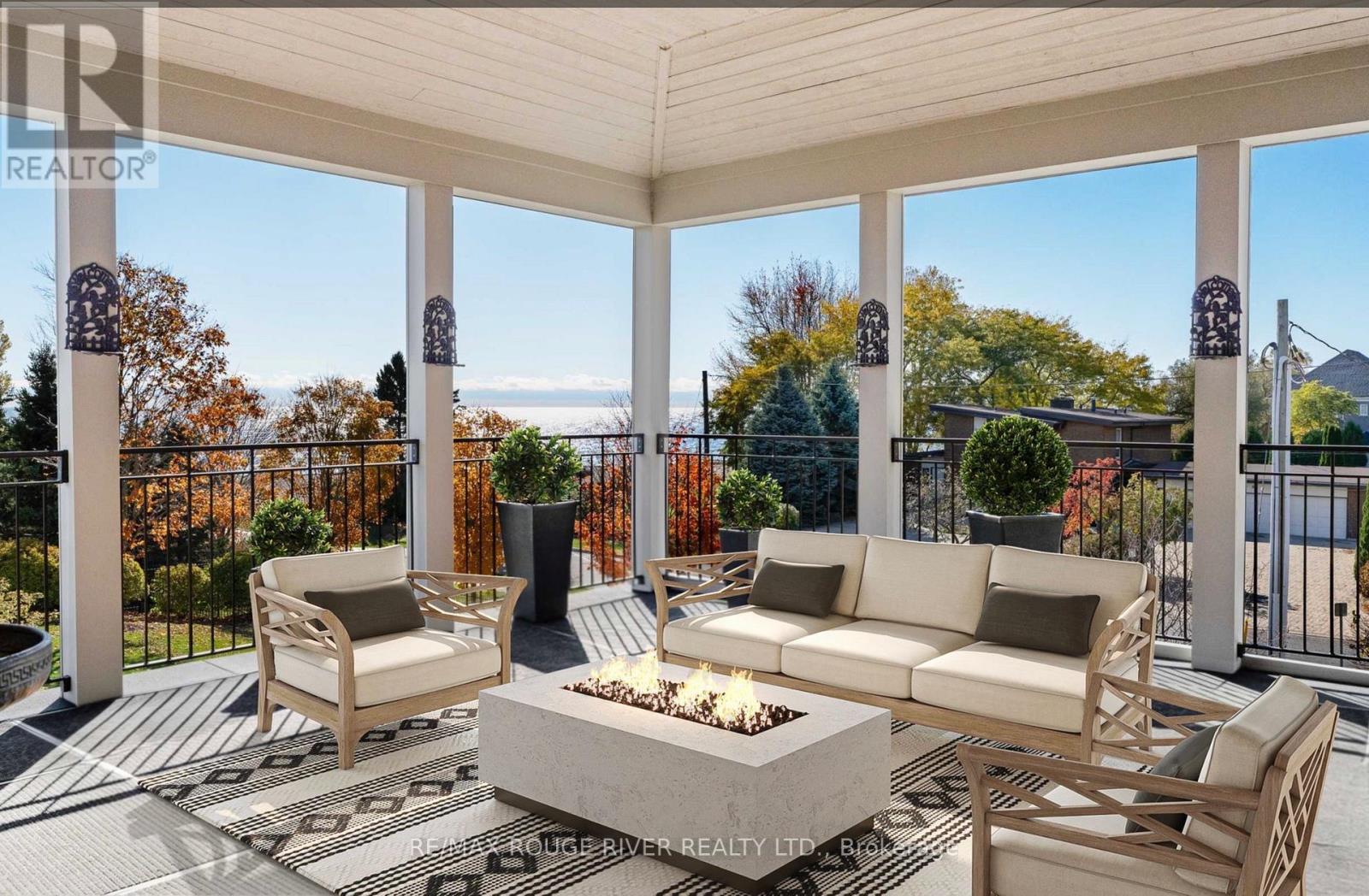 98 Ontario St S, Cobourg, ON K9A 3B3