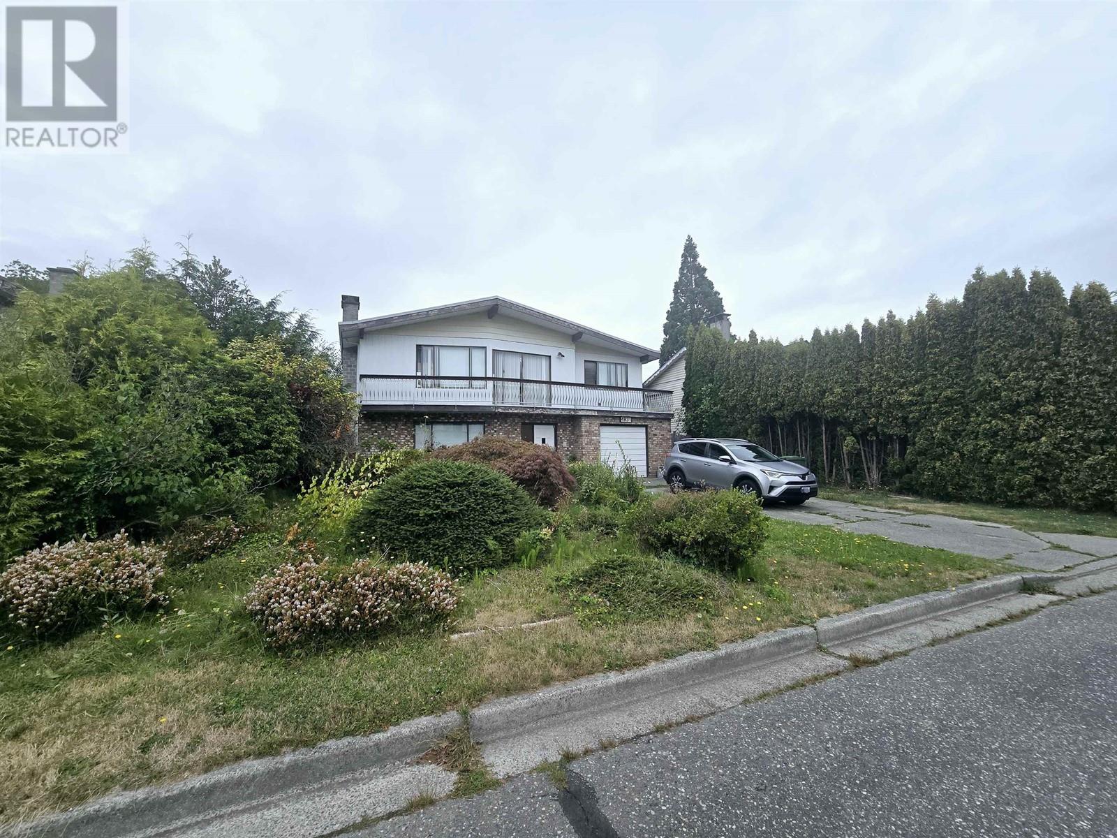 4831 Mclure Ave, Richmond, BC V7C 4K1