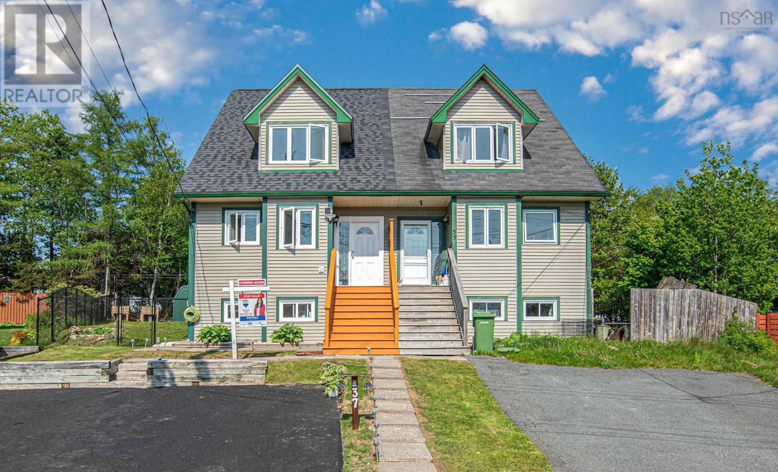37 Oakvale Ct, Timberlea, NS B3T 1K7