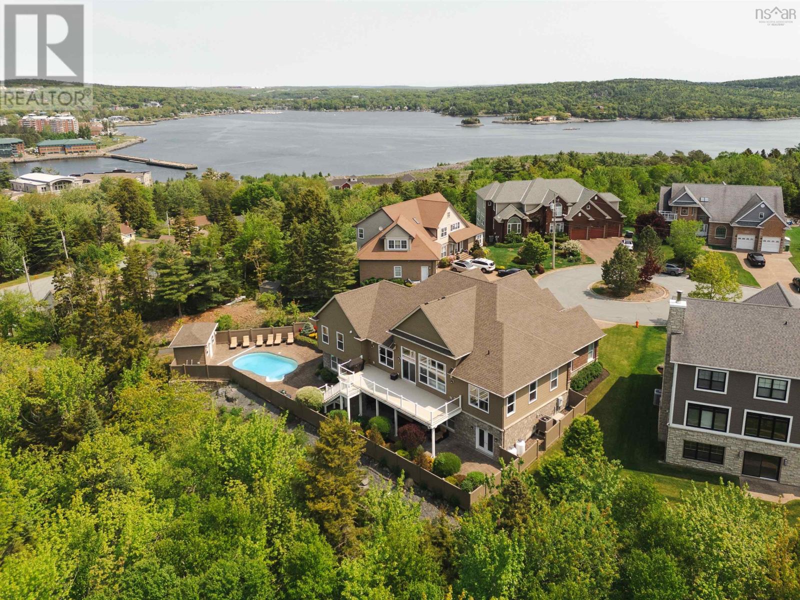 104 Shaughnessy Pl, Bedford, NS B4A 0A1