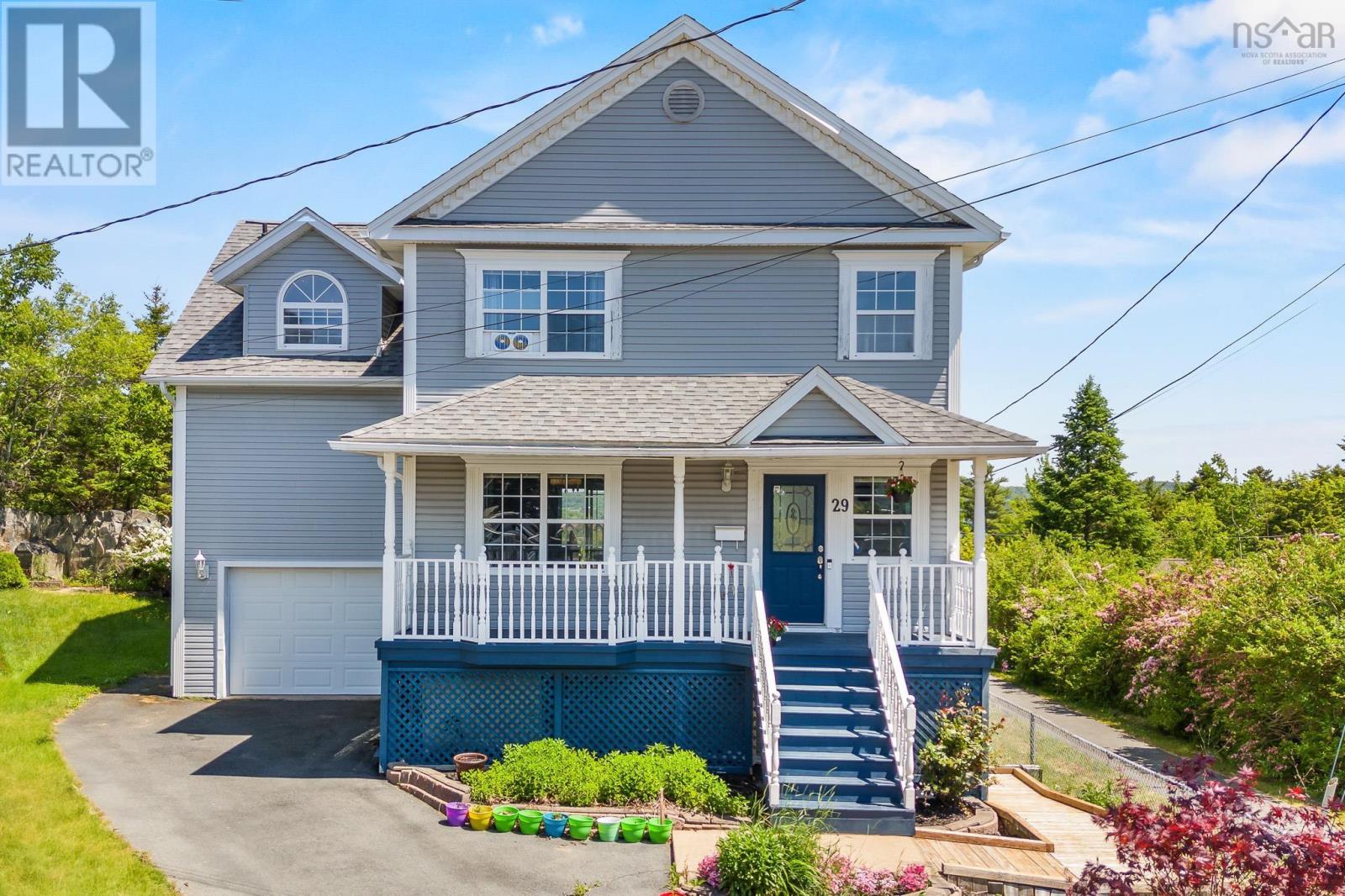 29 Fred Keyes Ct, Bedford, NS B4A 4B6