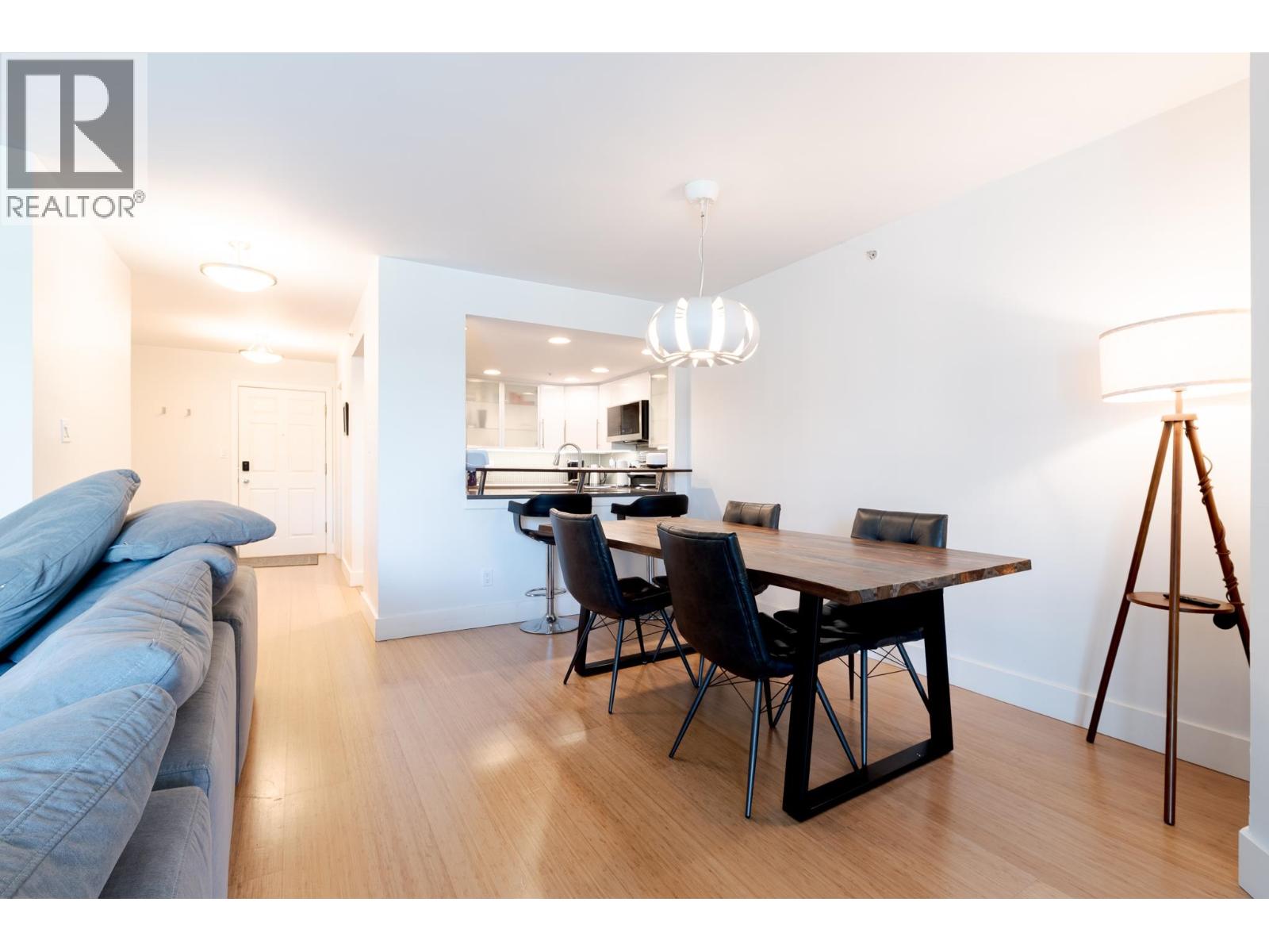 1188 Quebec Street Unit 202, Vancouver, BC V6A 4B2