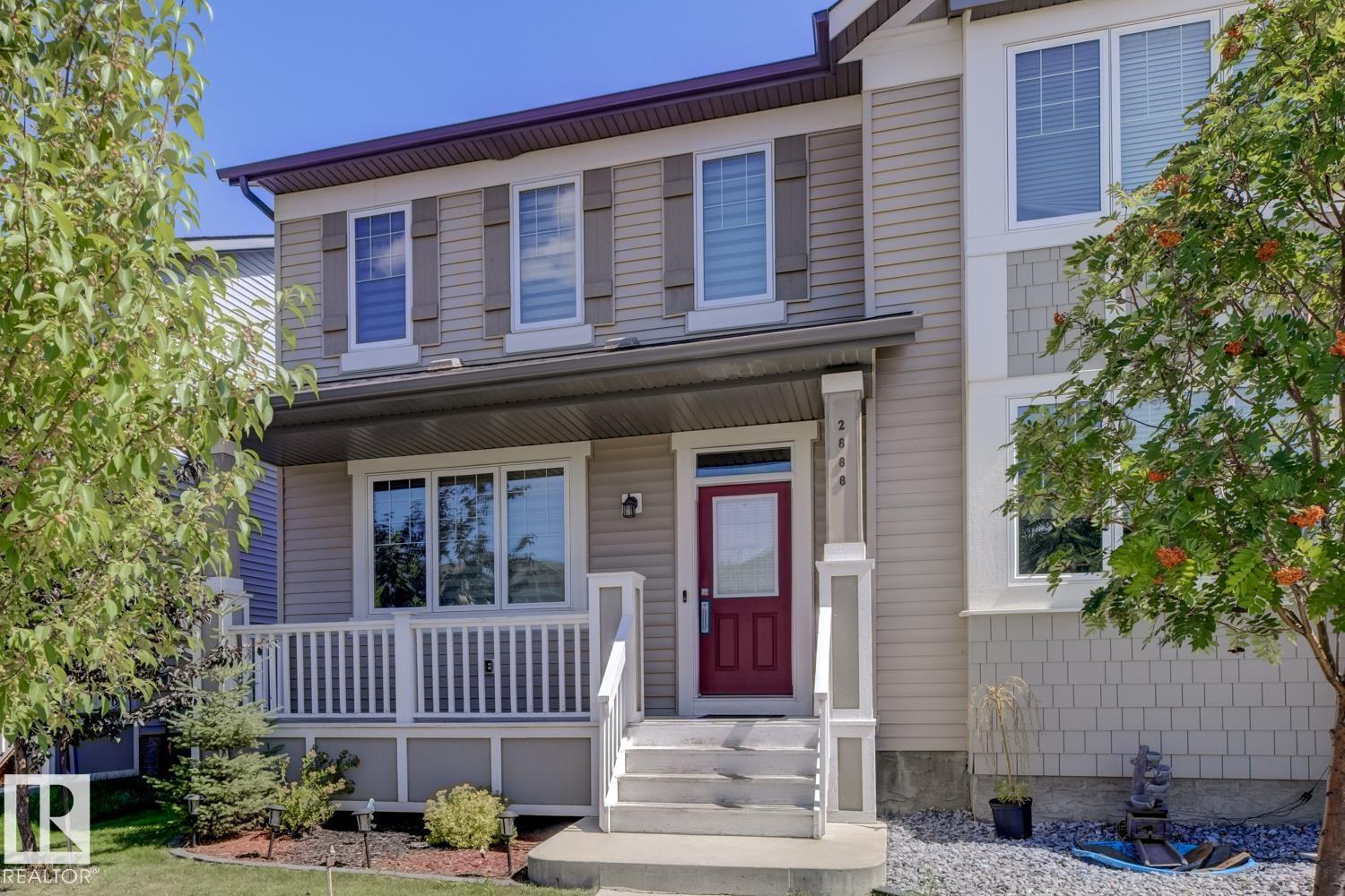 2888 Maple Way NW, Edmonton, AB T6T 0T4