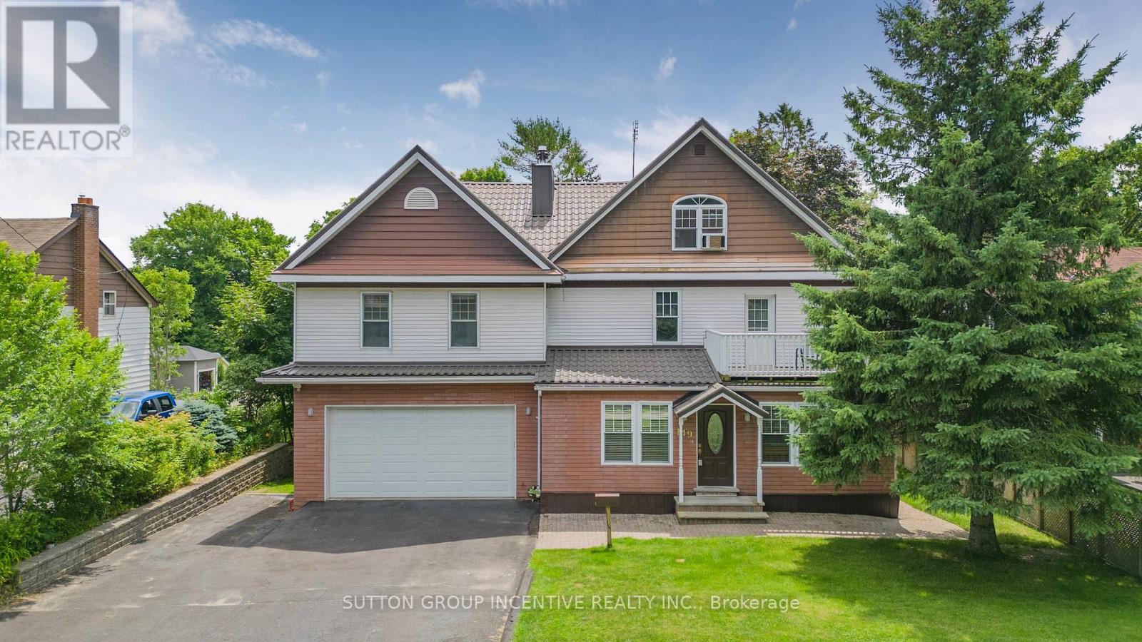 149 Blake St, Barrie, ON L4M 1K4