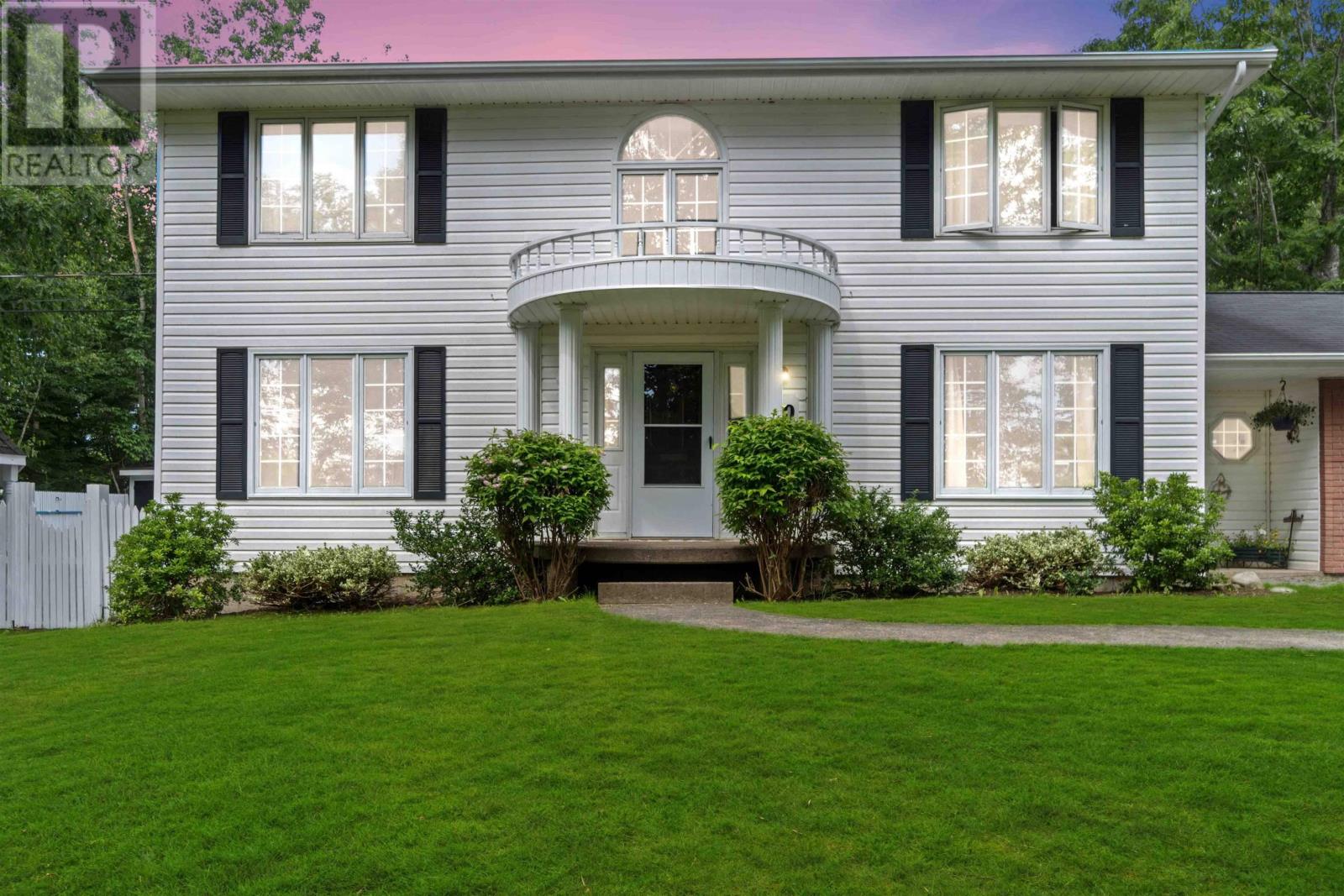 30 Lakewood Drive Ext, Newport, NS B0N 2A0