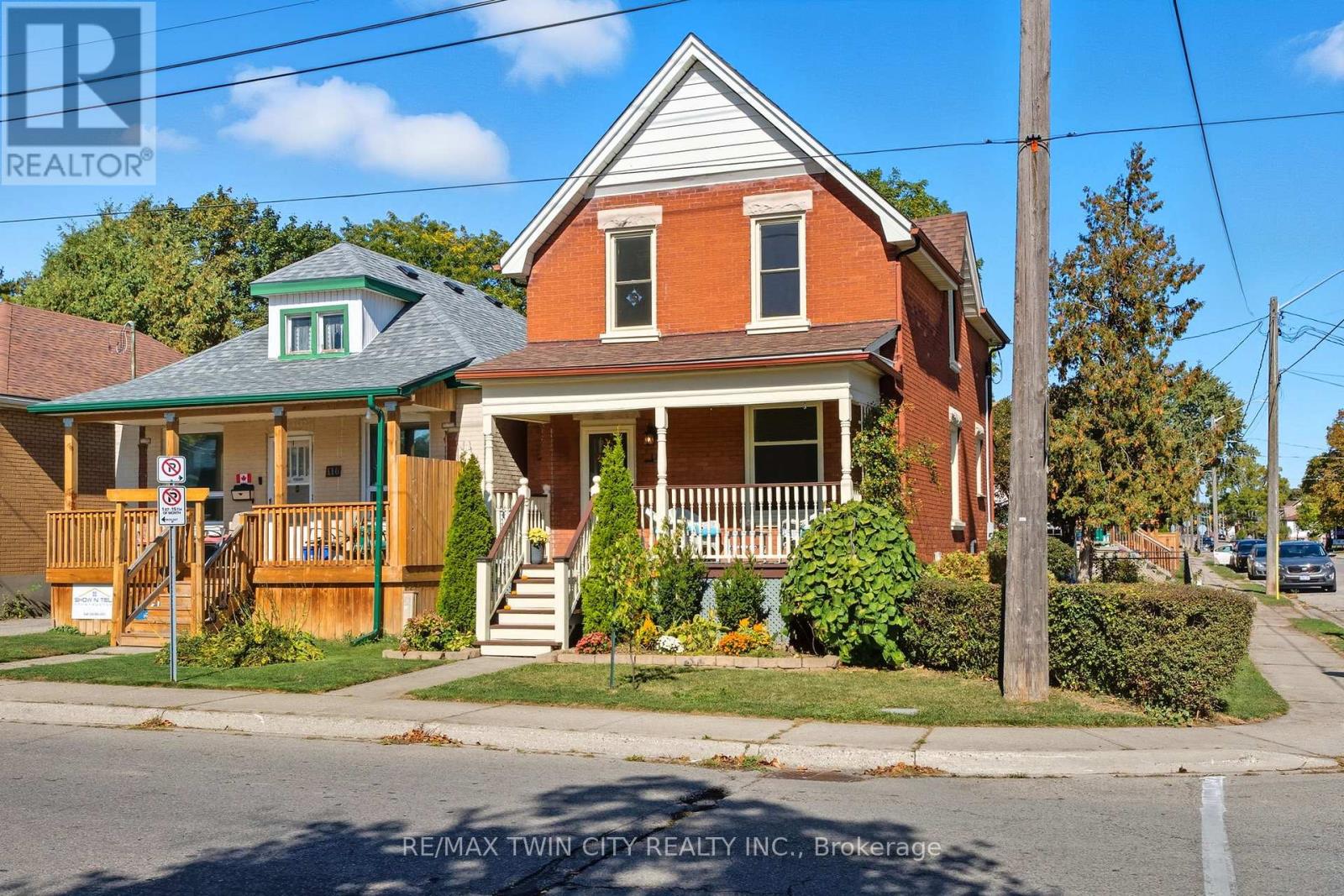 118 Mary St, Brantford, ON N3S 3B7