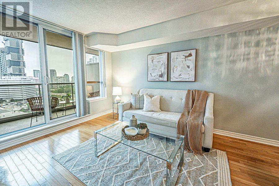 1509 4080 Living Arts Dr, Mississauga, ON L5B 4N3