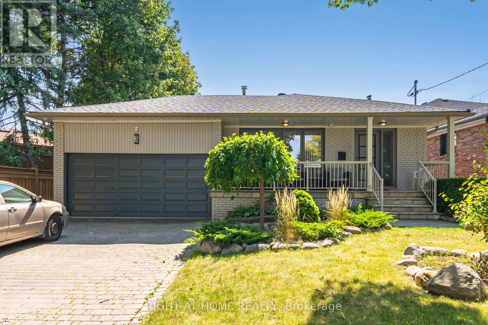 3 Lethbridge Ave, Toronto Kingsview Village-the Westway, ON M9P 2C8