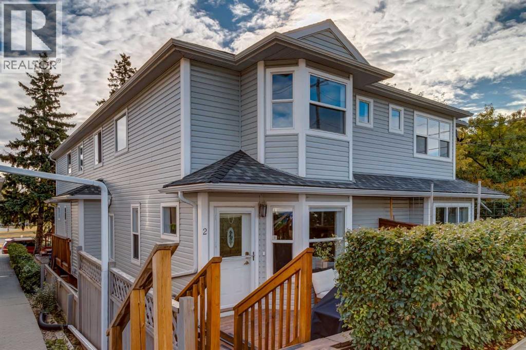 2013 24 Street Sw Unit 2, Calgary, AB T3E 1T1