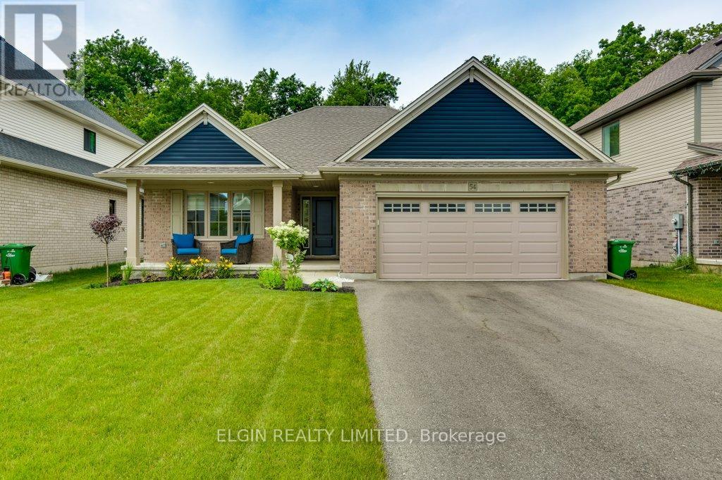 54 Acorn Trl, St. Thomas, ON N5R 0H8