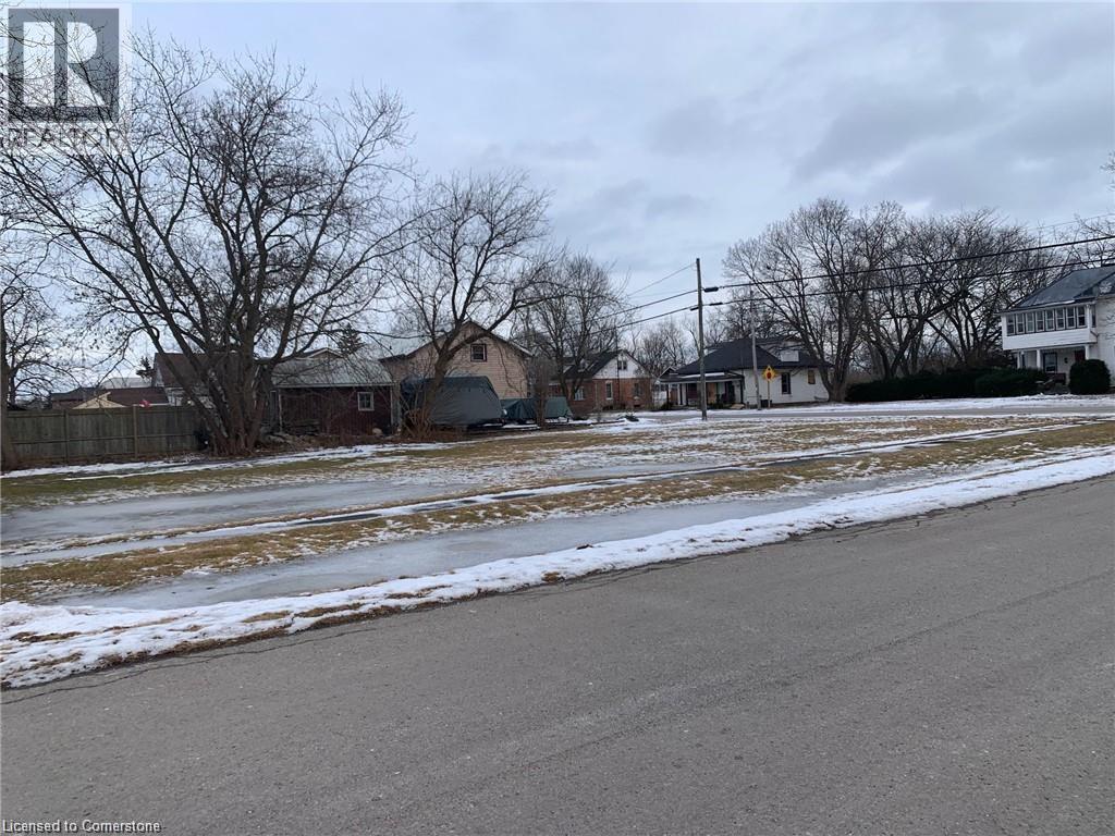 16 Main St W, Selkirk, ON N0A 1N0