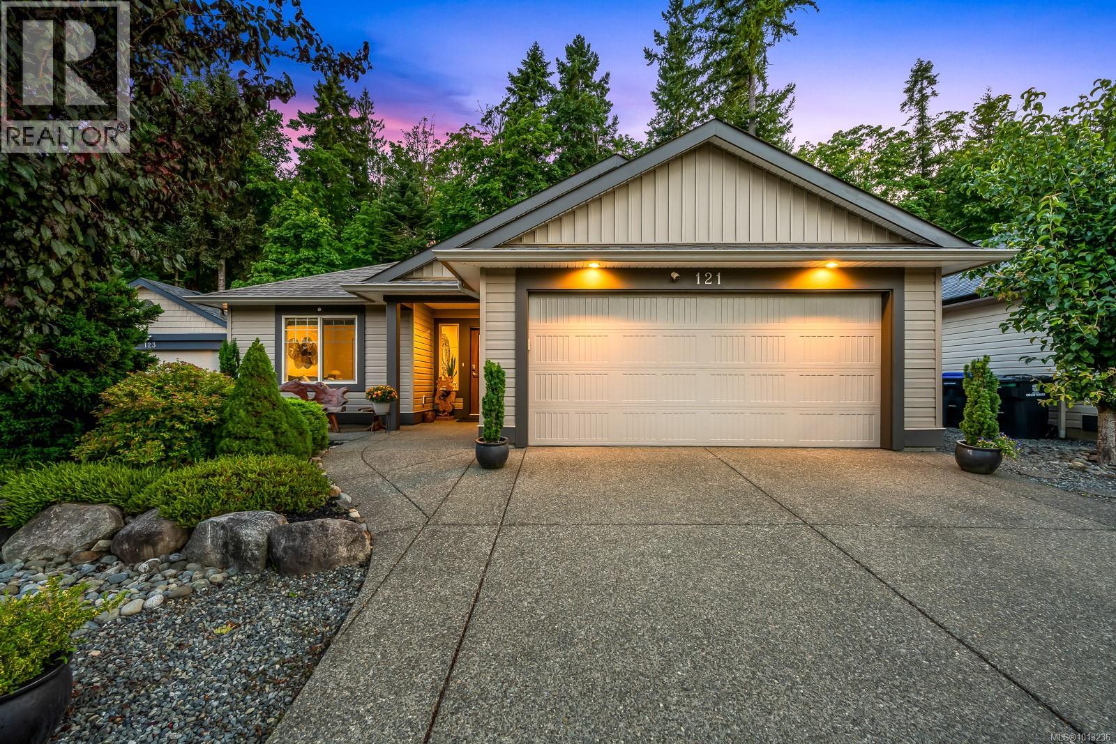 2205 Robert Lang Dr Unit 121 Dr, Courtenay, BC V9N 1M4