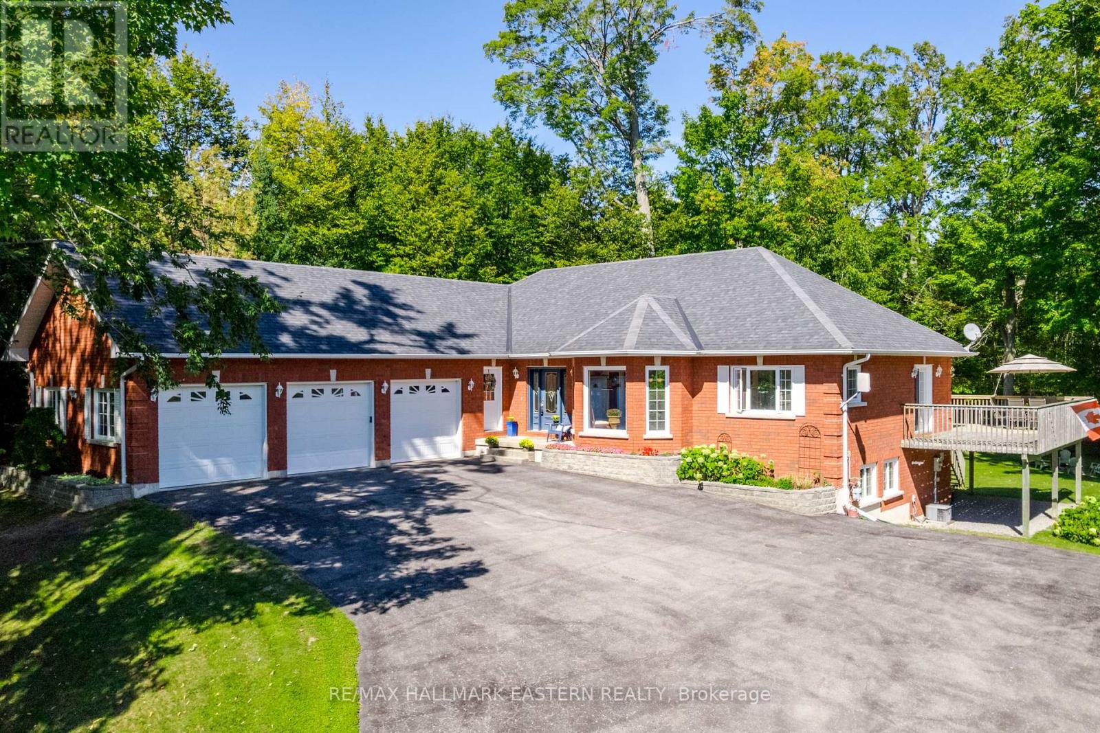 27 Woodland Trl, Kawartha Lakes Manvers, ON K0L 1A0