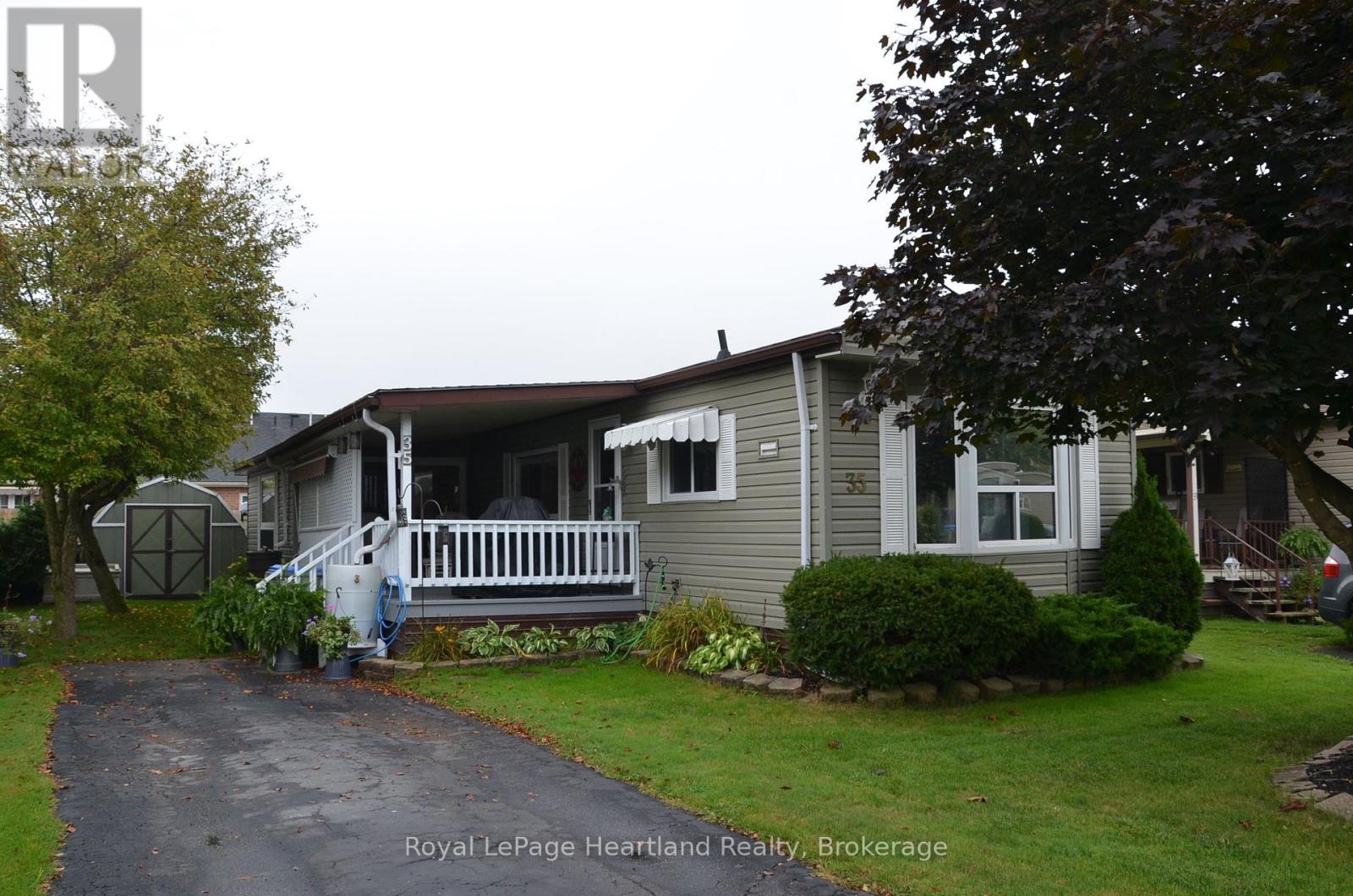35 Kalisch Ave, South Huron, ON N0M 1S3