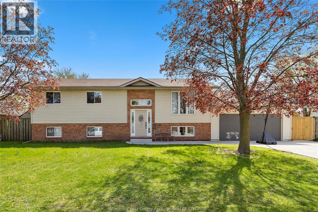148 Riverview, Lasalle, ON N9J 1E4