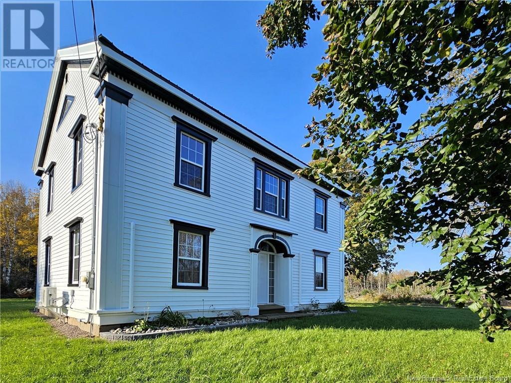 16 Route Unit 298, Pointe De Bute, NB E4L 2M5