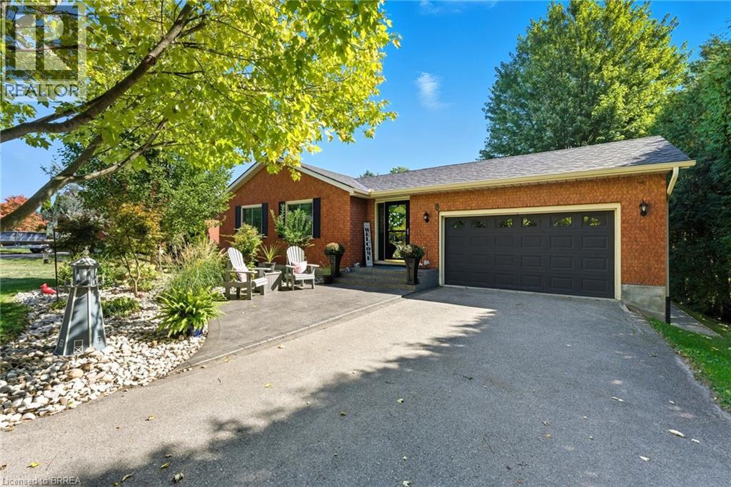 8 First St, Mount Pleasant, ON N0E 1K0
